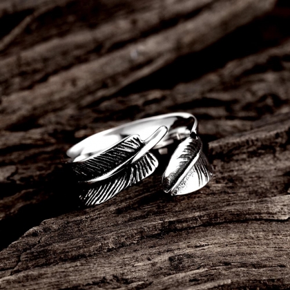Feather Spirit Cuff Ring – Rustic Elegance with a Boho Soul