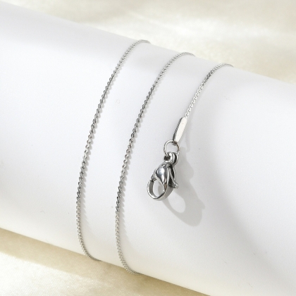 Minimal Flat Box Chain Necklace