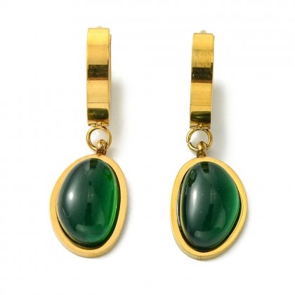 Emerald Glow Earrings – Classic Elegance with a Modern Edge