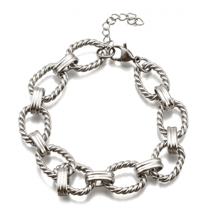 Bracelet – Bold & Timeless Chain Design